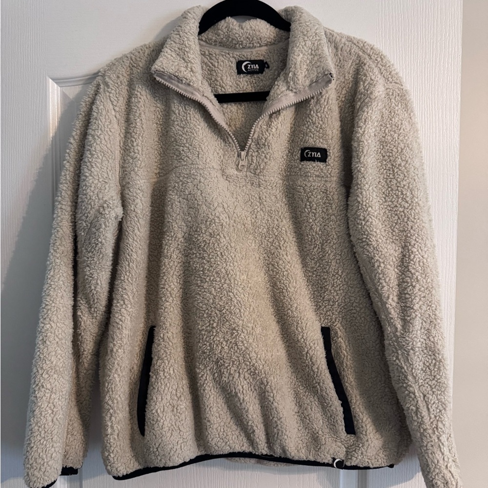 Zyia Teddy Bear pull over size medium